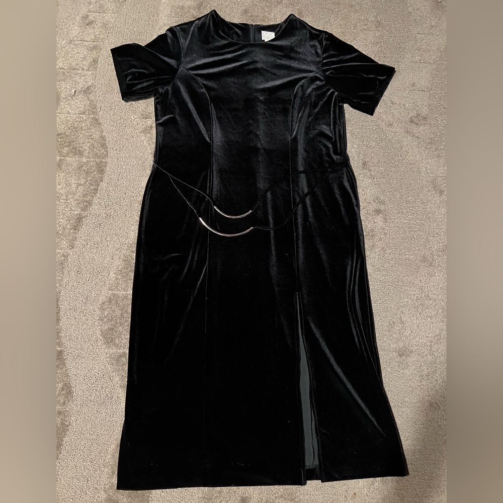 Vintage Studio C Plus Black Velvet Midi Sheath Dress Leg Slit Metal Belt Accent